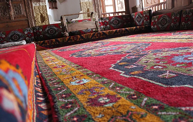 Taşkale Halısı